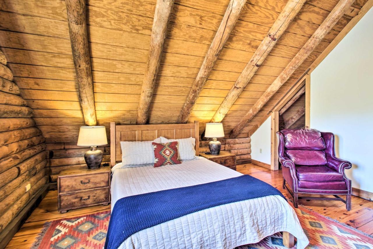 Cozy Log Cabin Getaway With Fire Pit And 3 Acres! Ruckersville Exterior foto