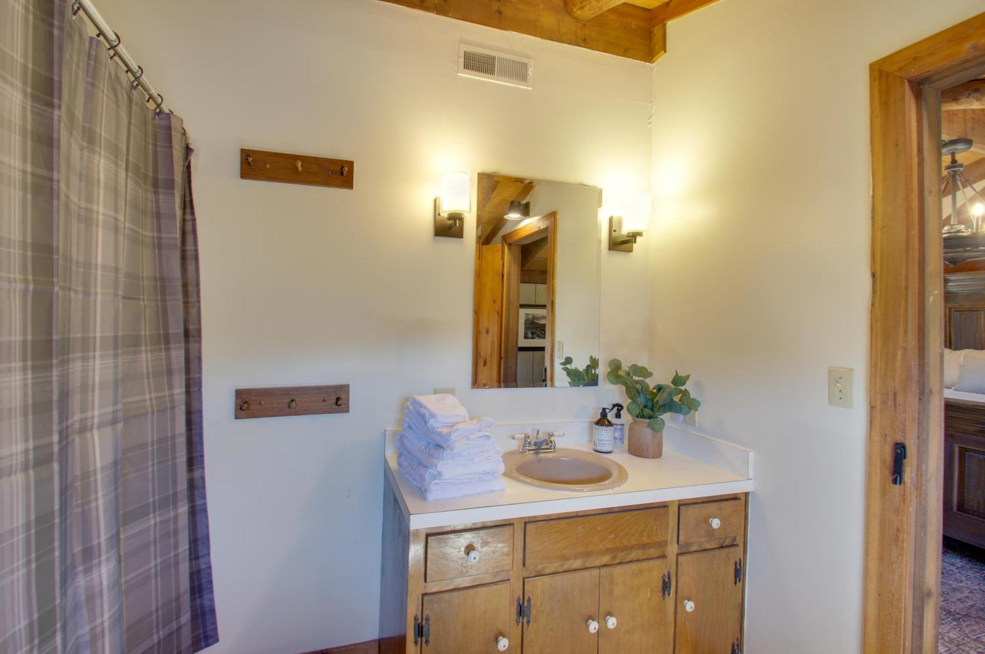 Cozy Log Cabin Getaway With Fire Pit And 3 Acres! Ruckersville Exterior foto