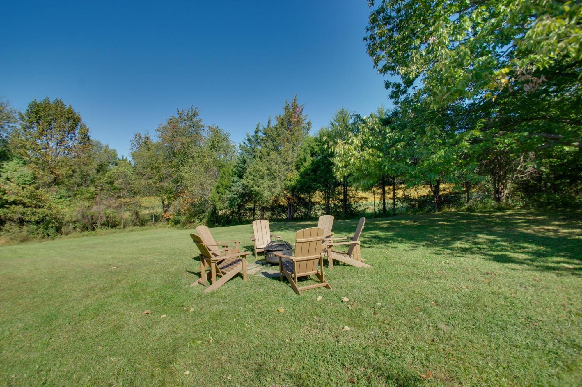 Cozy Log Cabin Getaway With Fire Pit And 3 Acres! Ruckersville Exterior foto
